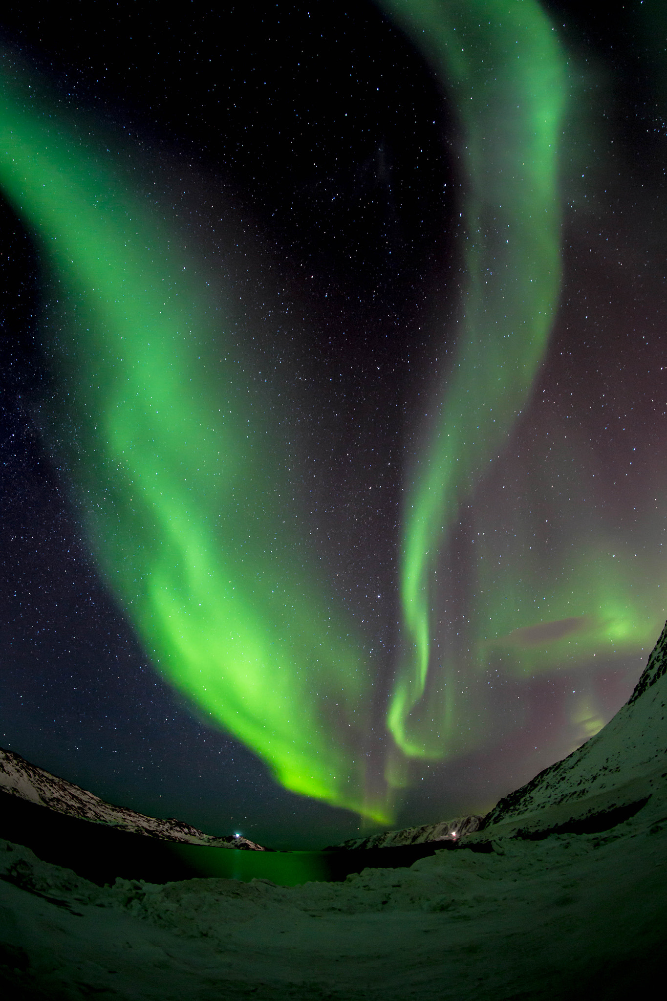 Canon EF 8-15mm F4L Fisheye USM sample photo. Wonder of nature photography