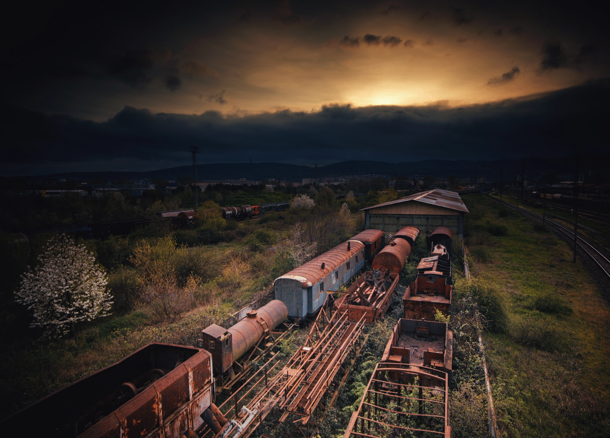Sigma AF 10-20mm F4-5.6 EX DC sample photo. Last station photography