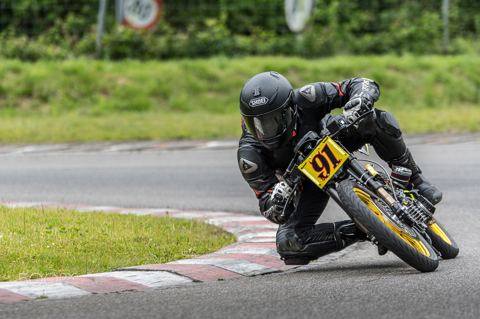 Sigma 70-200mm F2.8 EX DG OS HSM sample photo. Knee down... photography