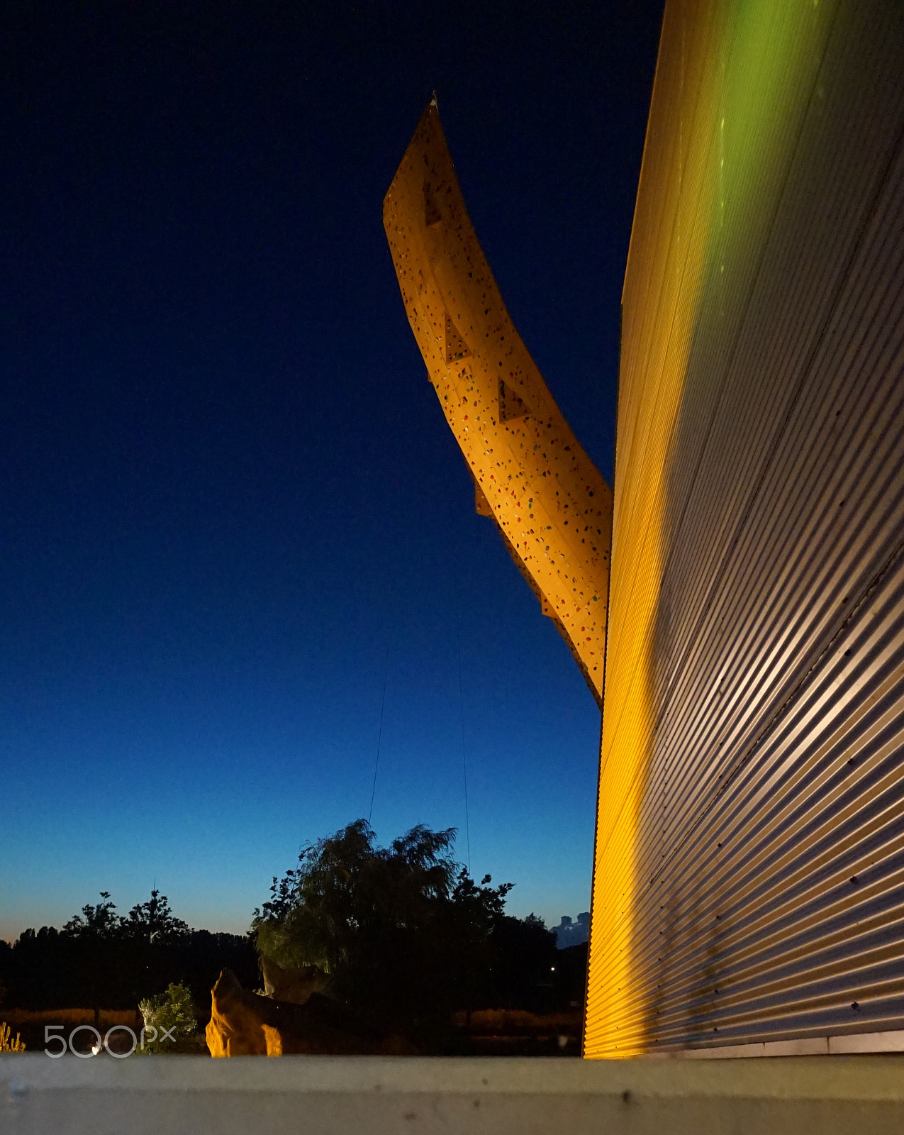 Sony Alpha a5000 (ILCE 5000) + ZEISS Touit 12mm F2.8 sample photo. Bjoeks 4 photography
