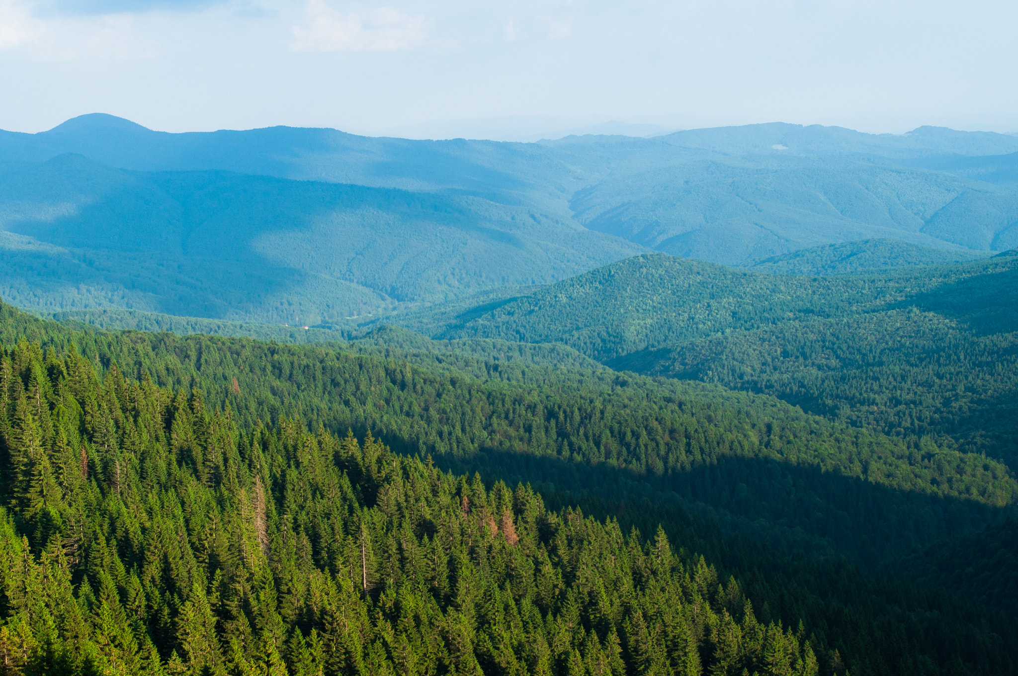 Nikon D90 + AF Zoom-Nikkor 35-70mm f/3.3-4.5 sample photo. Romania, zanoagei canyon photography