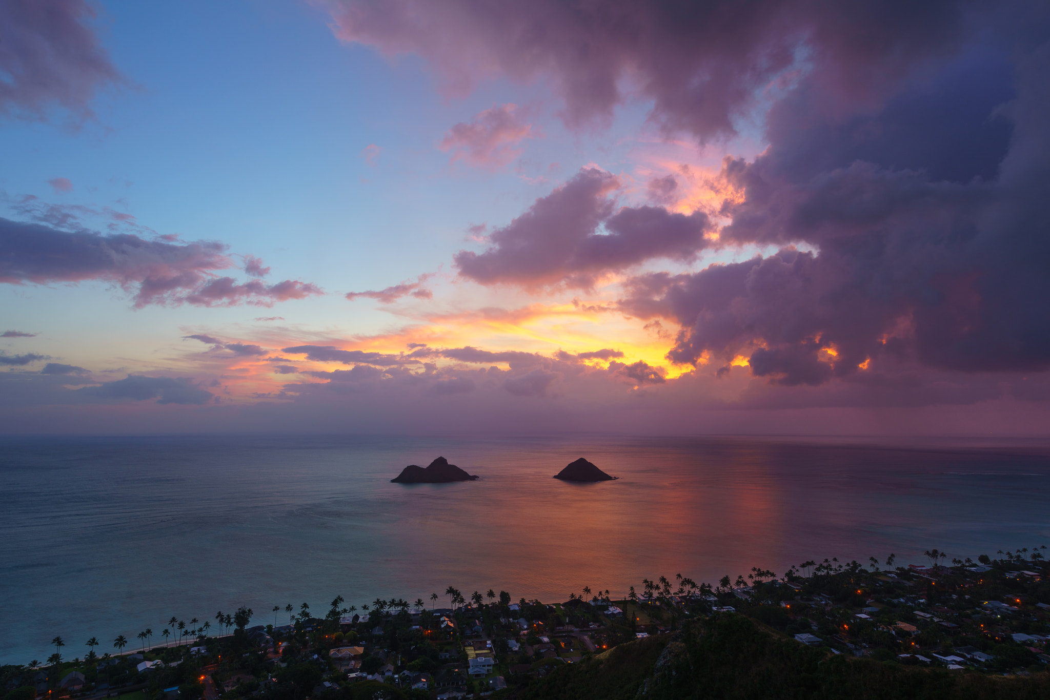 Sony a7R II + 14-24mm F2.8-2.8 G sample photo. Frame 235 photography