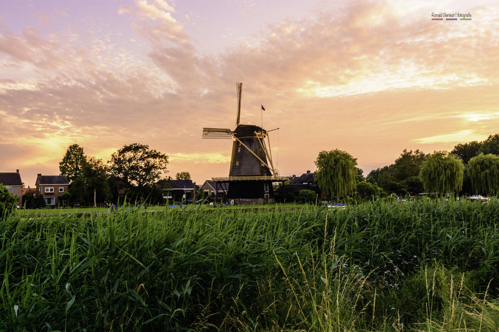 Tokina AT-X Pro 12-24mm F4 (IF) DX sample photo. Zonsondergang photography