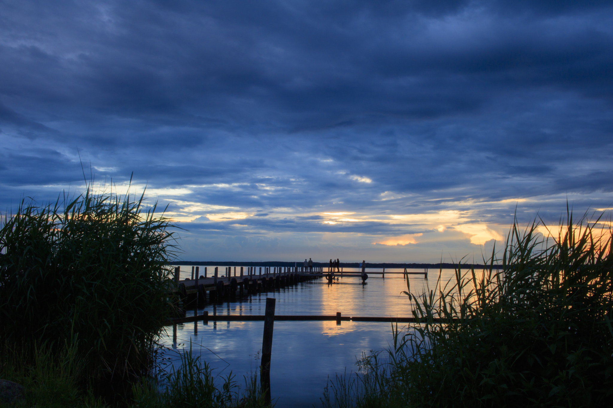 Canon EF-S 24mm F2.8 STM sample photo. Sunset steinhude photography