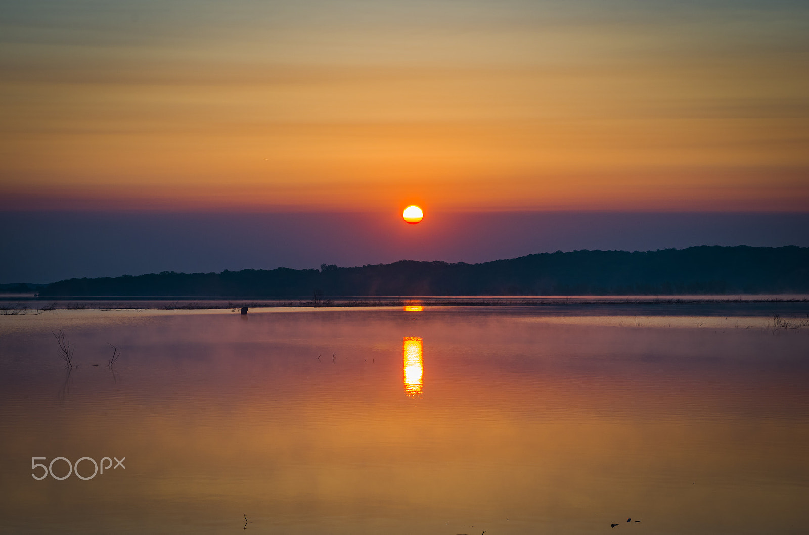 Sigma 17-70mm F2.8-4 DC Macro HSM | C sample photo. Lake fog photography