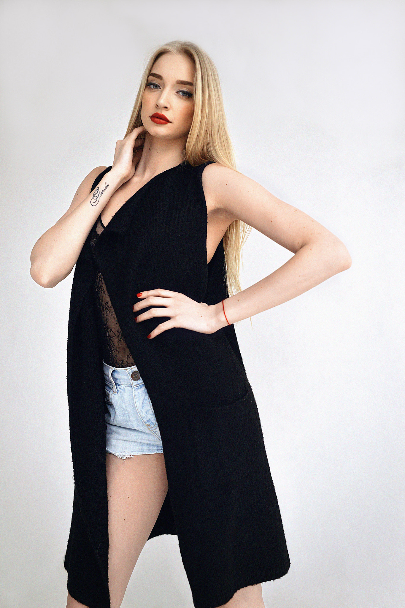 Nikon D800 + Samyang 35mm F1.4 AS UMC sample photo. Liza photography