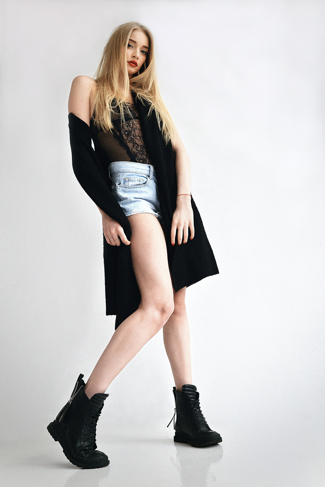 Nikon D800 + Samyang 35mm F1.4 AS UMC sample photo. Liza photography