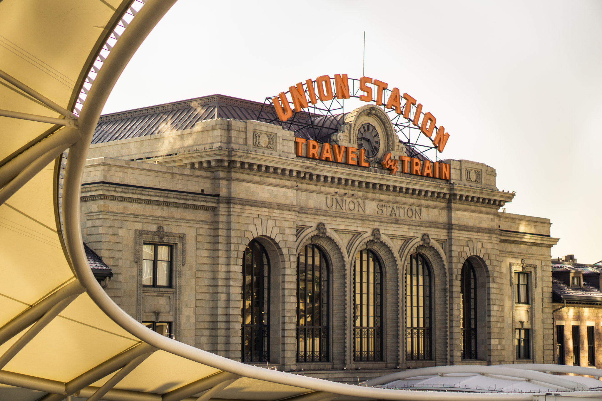 Sony a5100 + E 50mm F1.8 OSS sample photo. Trip to denver day. travel hub union station photography