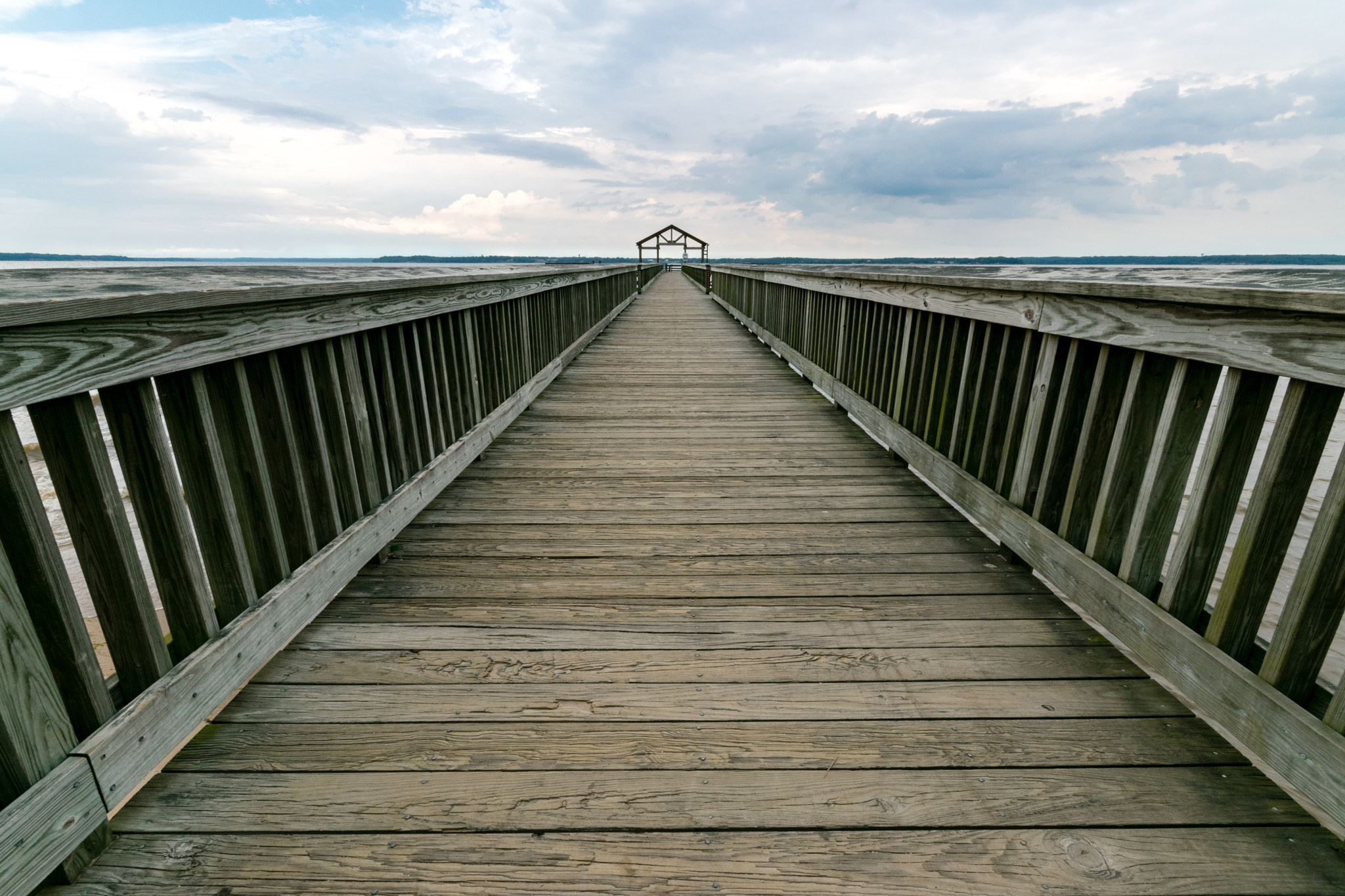 Sigma 10-20mm F4-5.6 EX DC HSM sample photo. Leesylvania pier photography