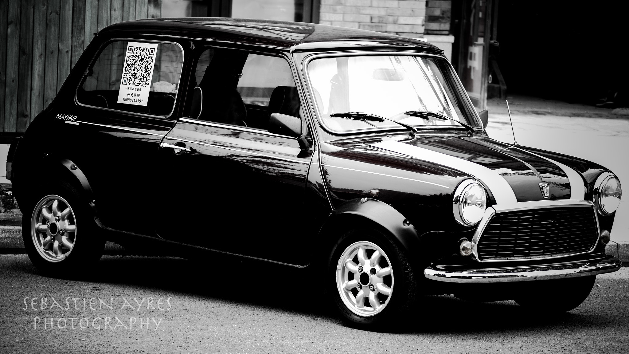 Tamron AF 70-300mm F4-5.6 Di LD Macro sample photo. Car photography