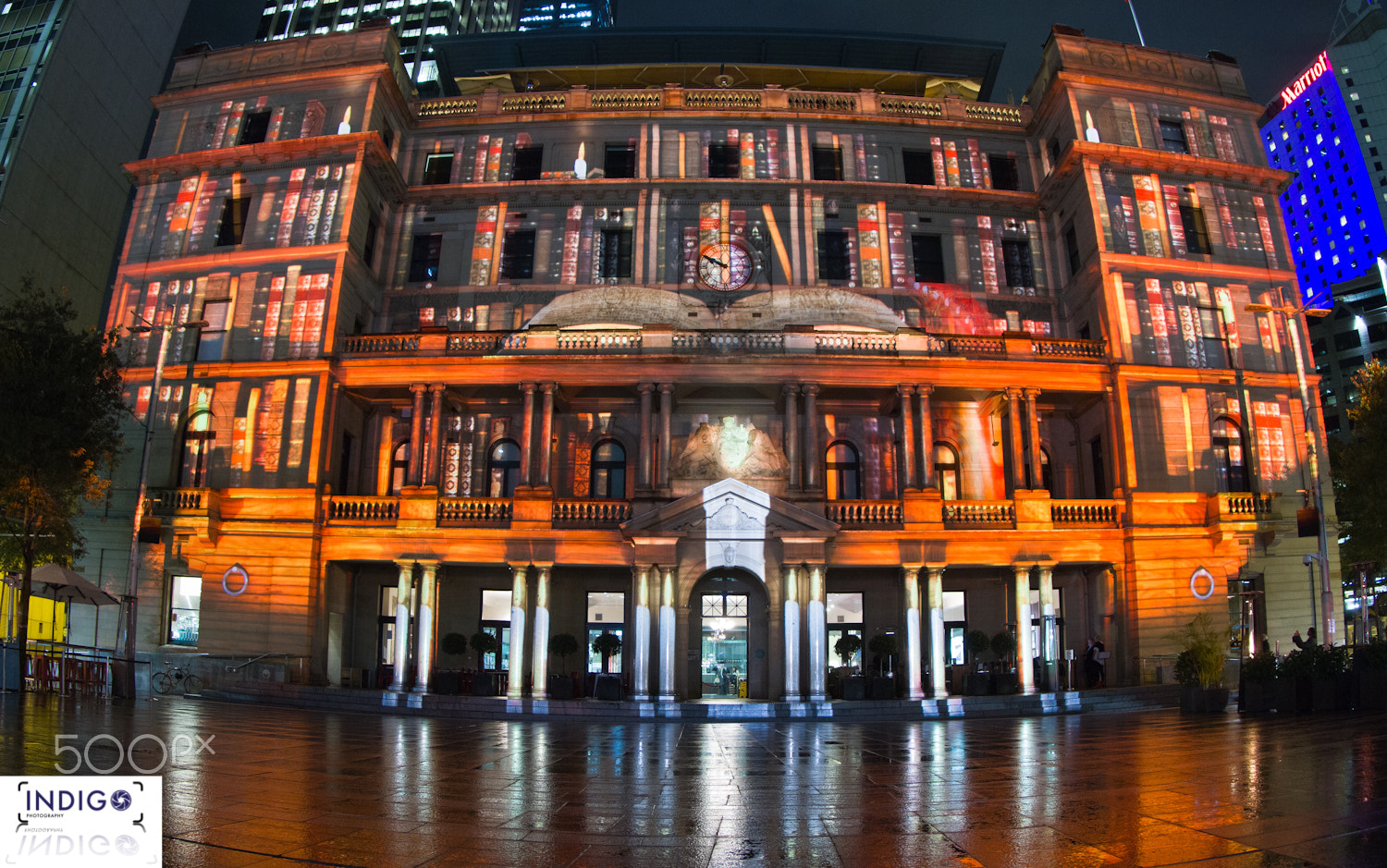 Canon EF 8-15mm F4L Fisheye USM sample photo. Old customs house reflected photography