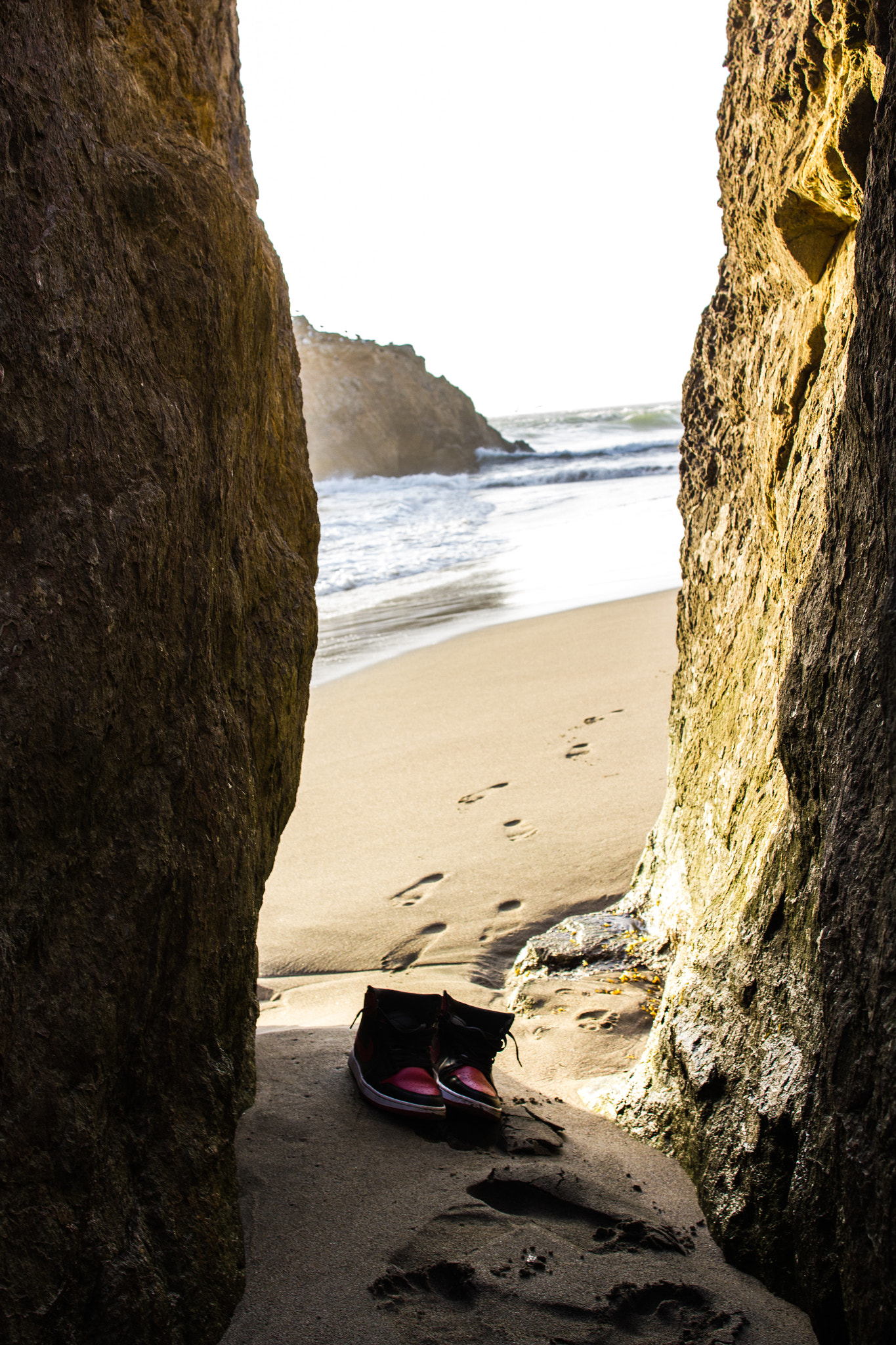 Canon EF 24mm F1.4L II USM sample photo. Beach breds photography