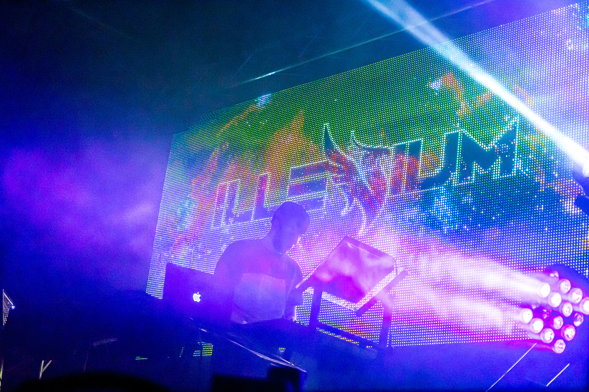 Canon EOS 650D (EOS Rebel T4i / EOS Kiss X6i) + Canon EF-S 17-55mm F2.8 IS USM sample photo. Illenium at the catalyst in santa cruz, ca photography