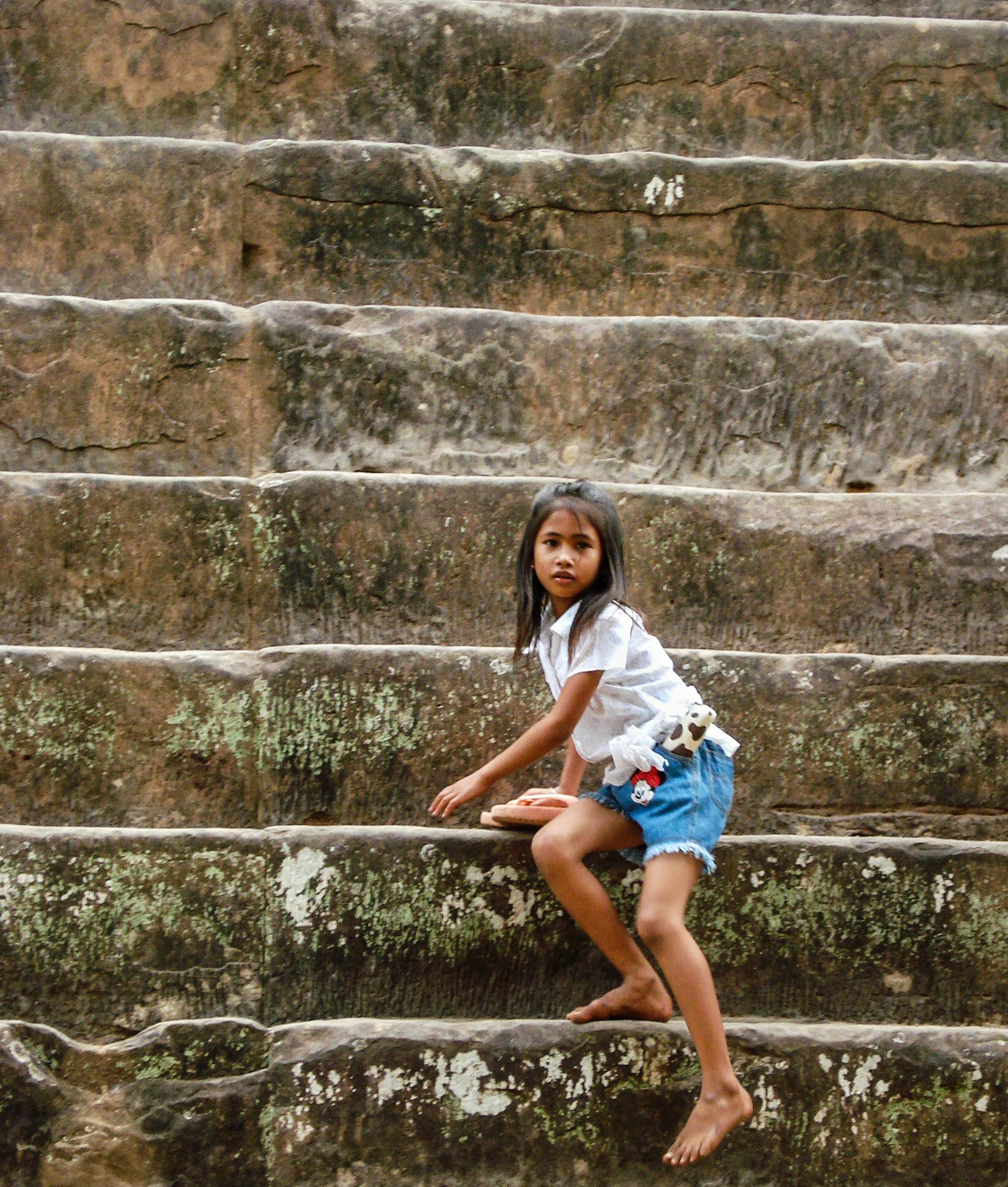 Sony DSC-W70 sample photo. Angkor small climber photography
