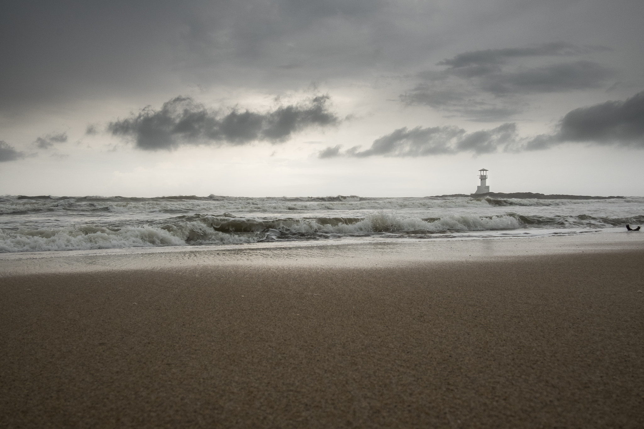 Fujifilm X-E2S + Fujifilm XF 18mm F2 R sample photo. Khao lak phang nga rainy season photography