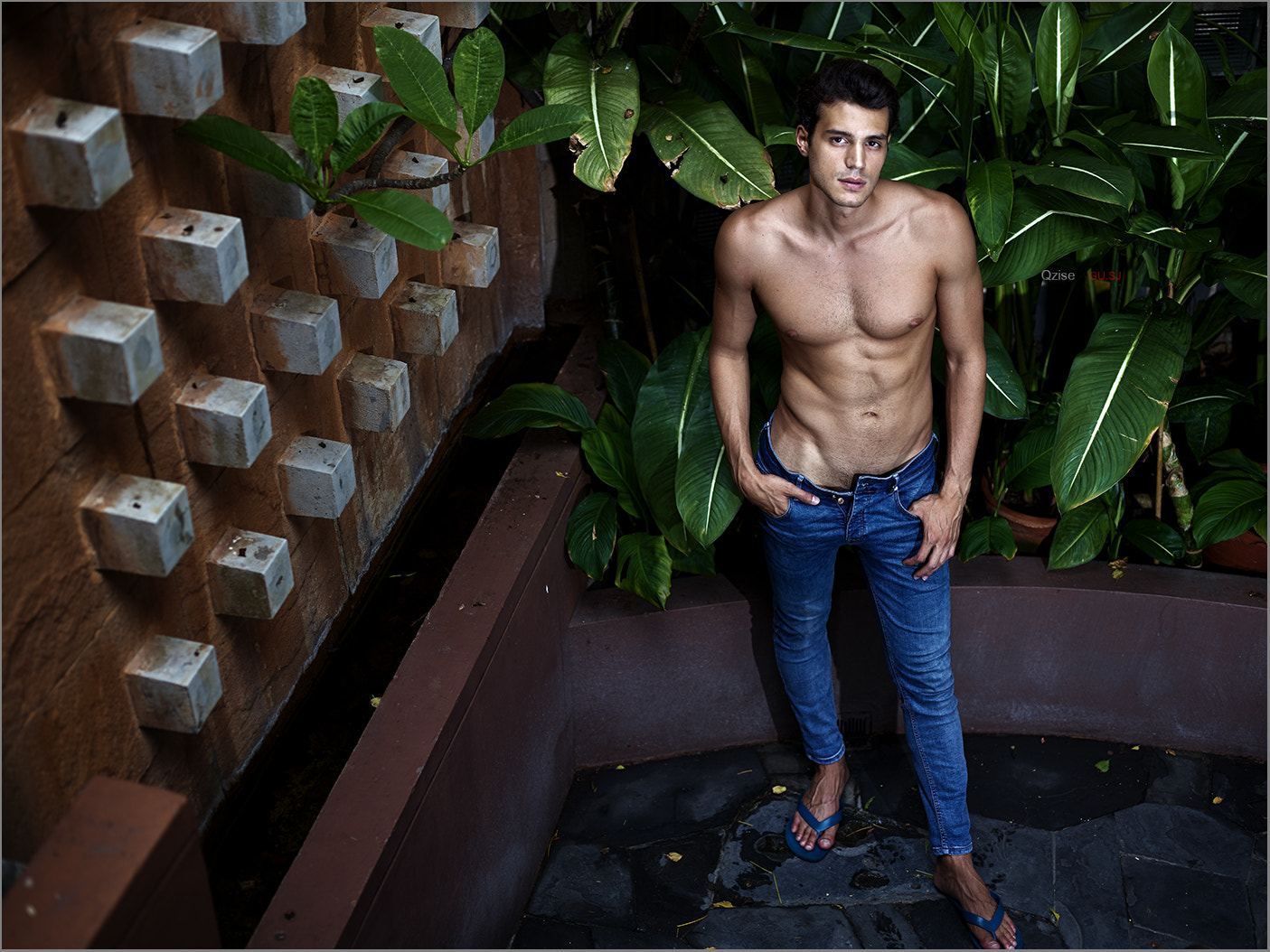 Phase One P65+ sample photo. Jeans are something sexiest photography