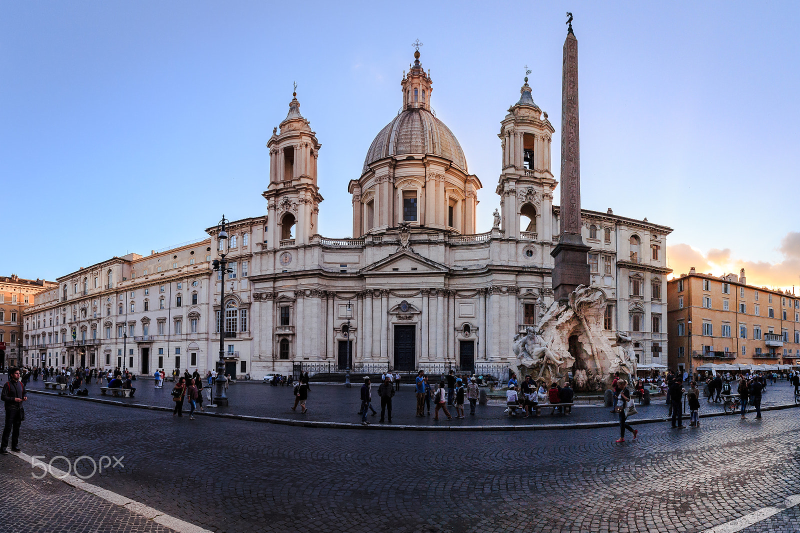 Canon EF-S 10-18mm F4.5–5.6 IS STM sample photo. Roma, piazza navona 2 photography