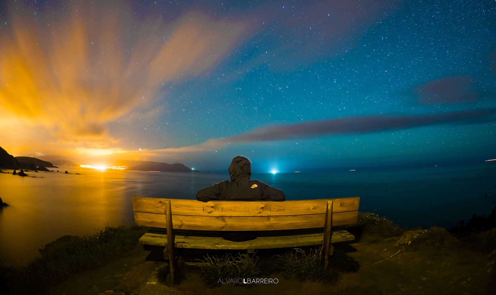 Sony FE 28mm F2 sample photo. Contemplando en loiba photography