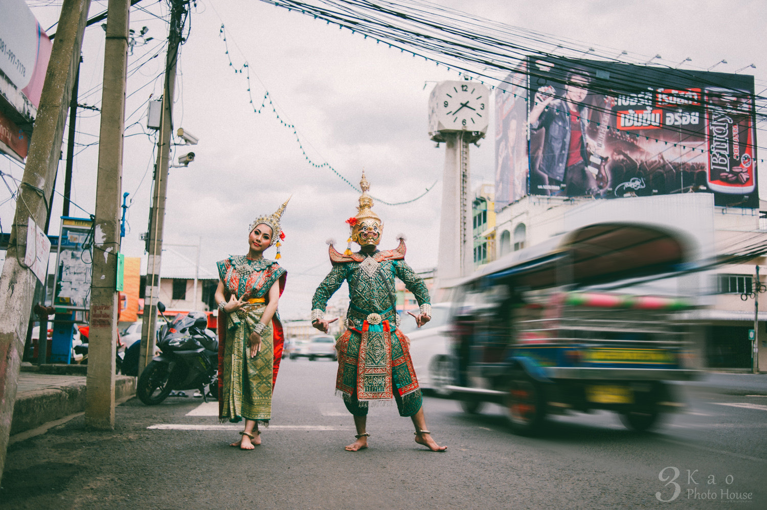 Nikon D3S + Nikon AF Nikkor 35mm F2D sample photo. "ทศกัณฐ์กับนางสีดา ความเป็นไทยในยุคปัจจุบัน" photography