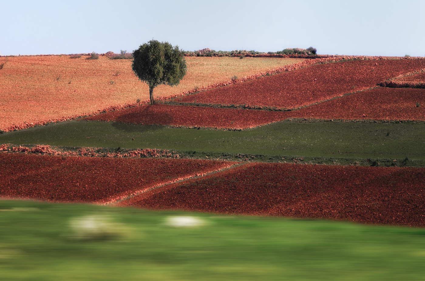 smc PENTAX-FA 135mm F2.8 [IF] sample photo. Morocco from a bus window photography