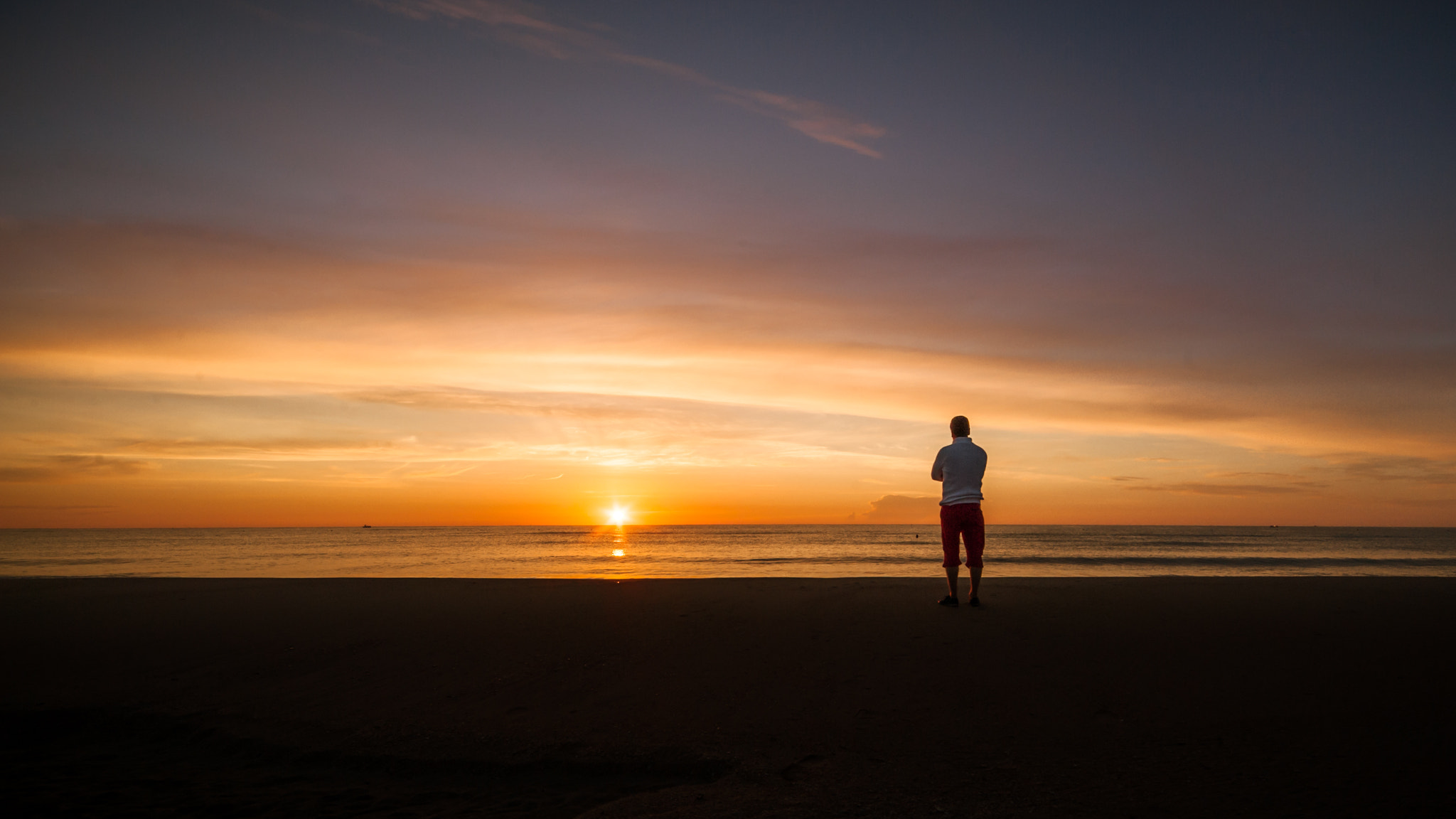 Nikon D3 sample photo. Morning on the beach photography