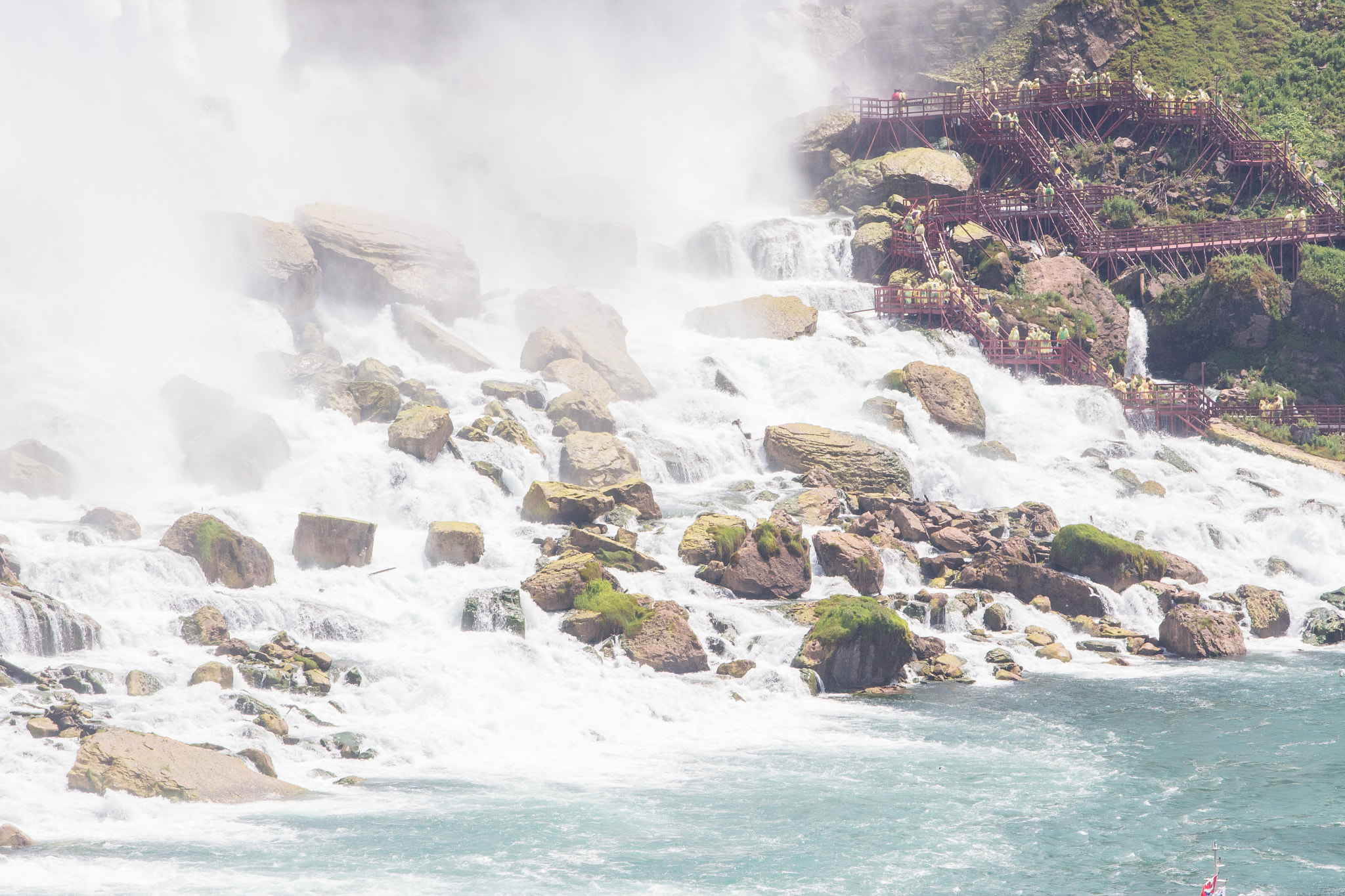 Canon EOS 100D (EOS Rebel SL1 / EOS Kiss X7) sample photo. Niagara falls | ontario photography