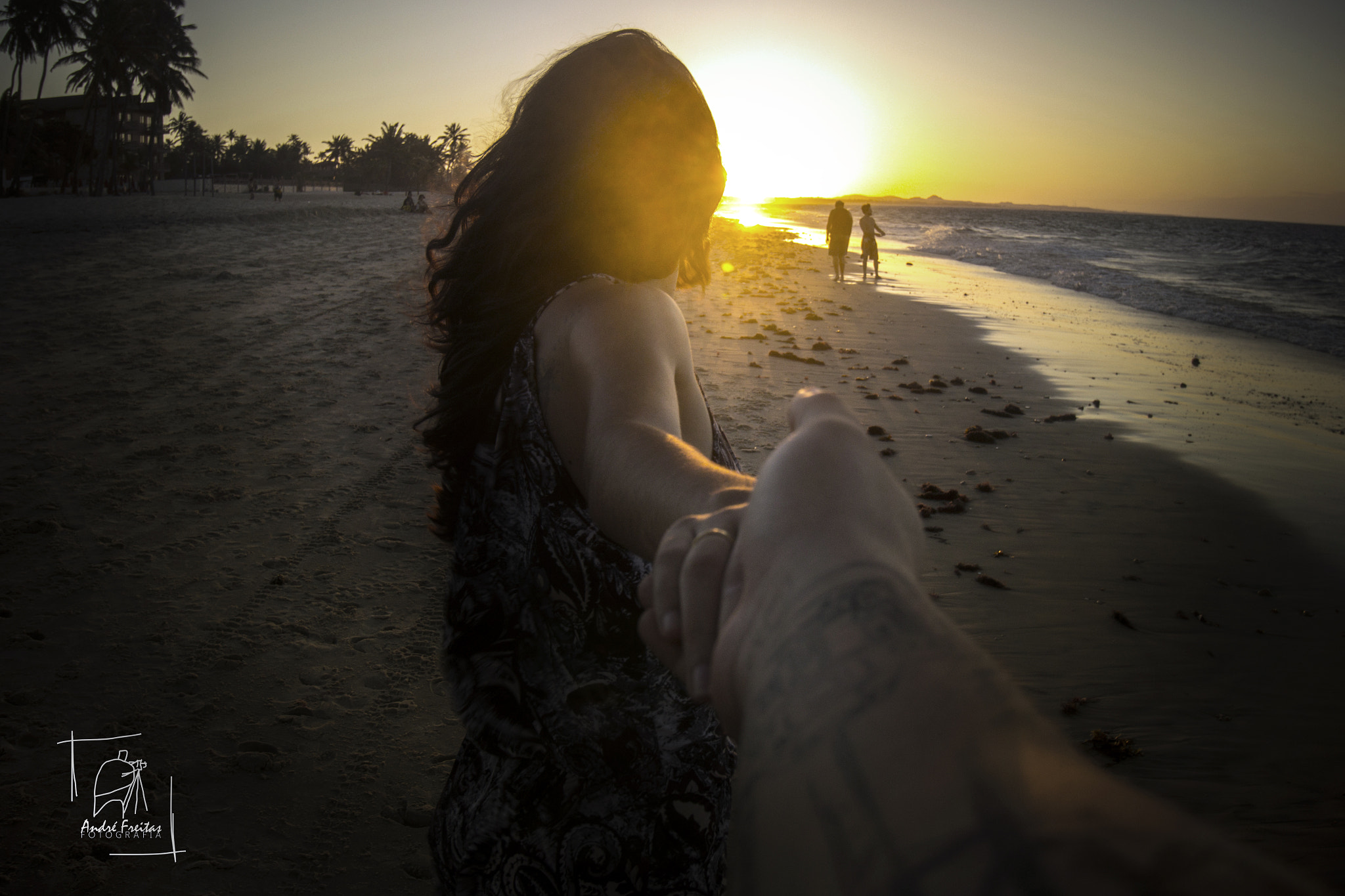 Canon EF-S 10-18mm F4.5–5.6 IS STM sample photo. When you take my hand, i feel the paradise photography