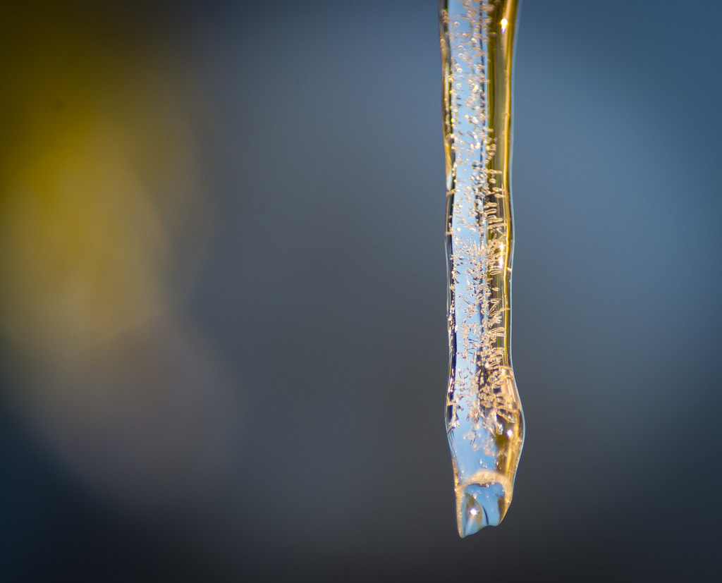 Nikon D7100 + Sigma 70-300mm F4-5.6 DG Macro sample photo. Icicle from a winter mountain tour photography