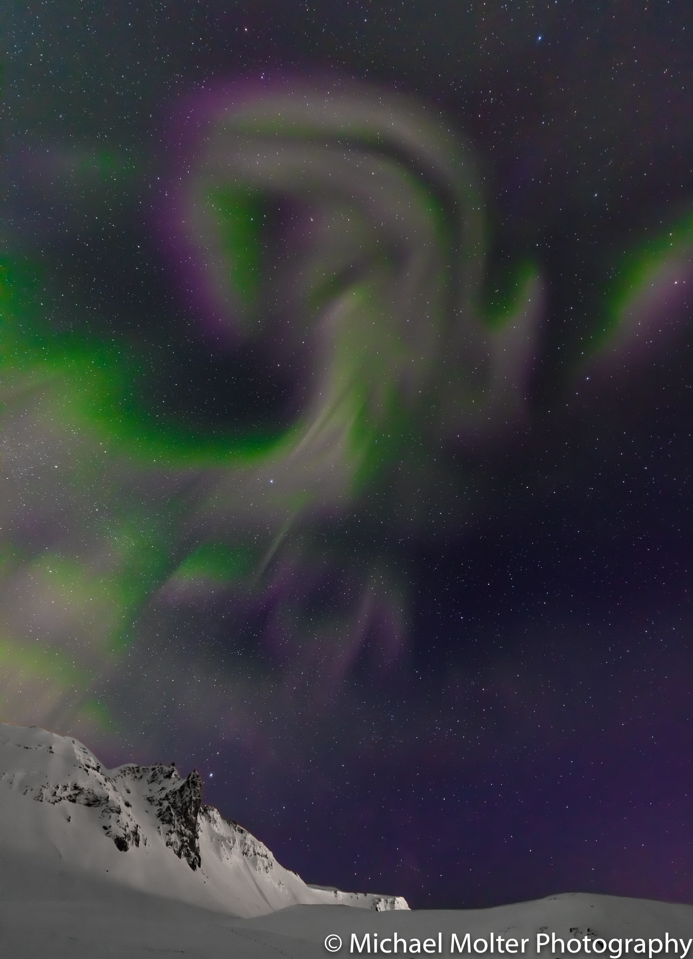 Canon EOS 5DS R sample photo. Northern lights ram over vik, iceland photography