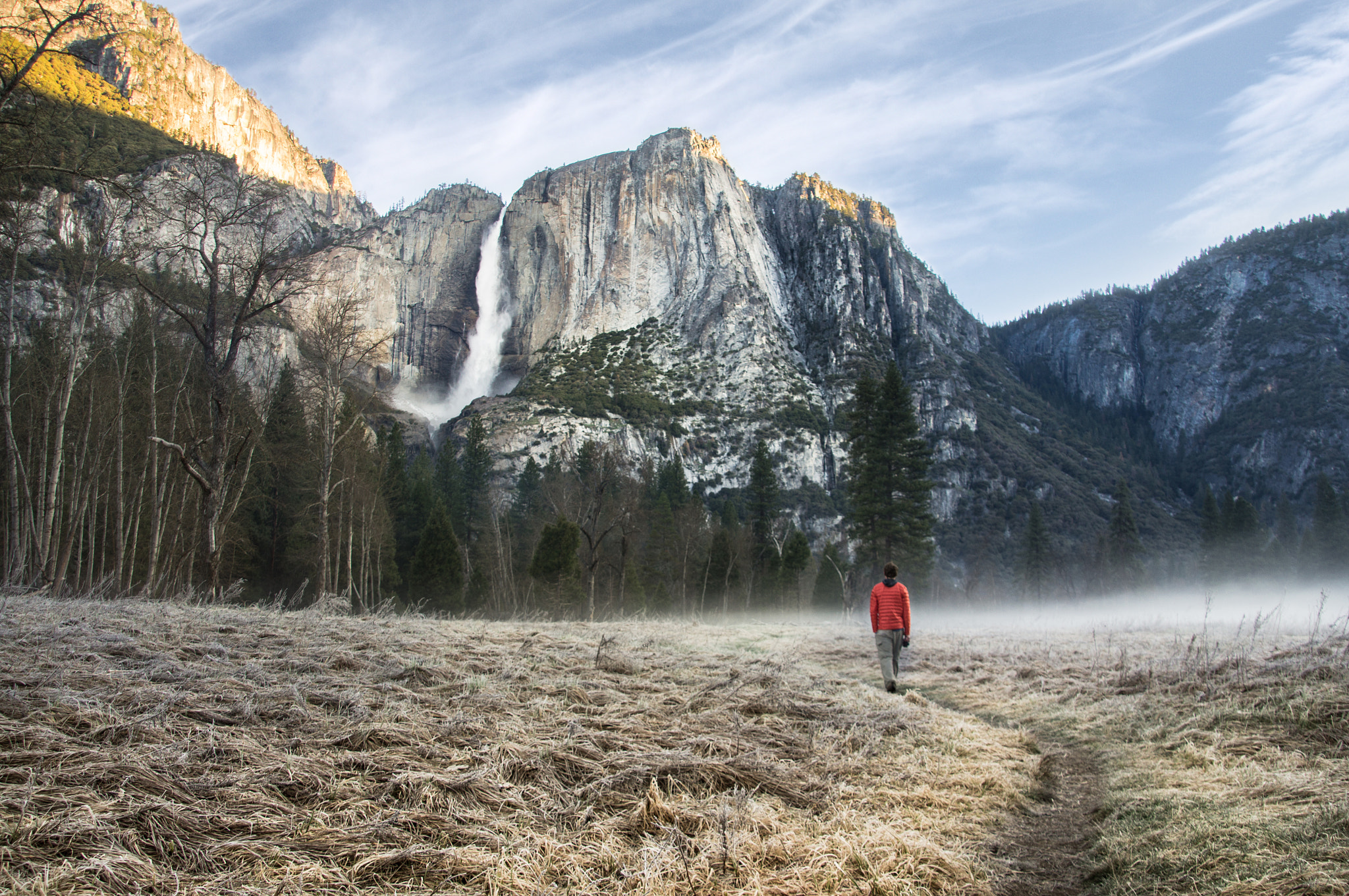 Sony Alpha DSLR-A580 sample photo. Yosemite morning strolling photography