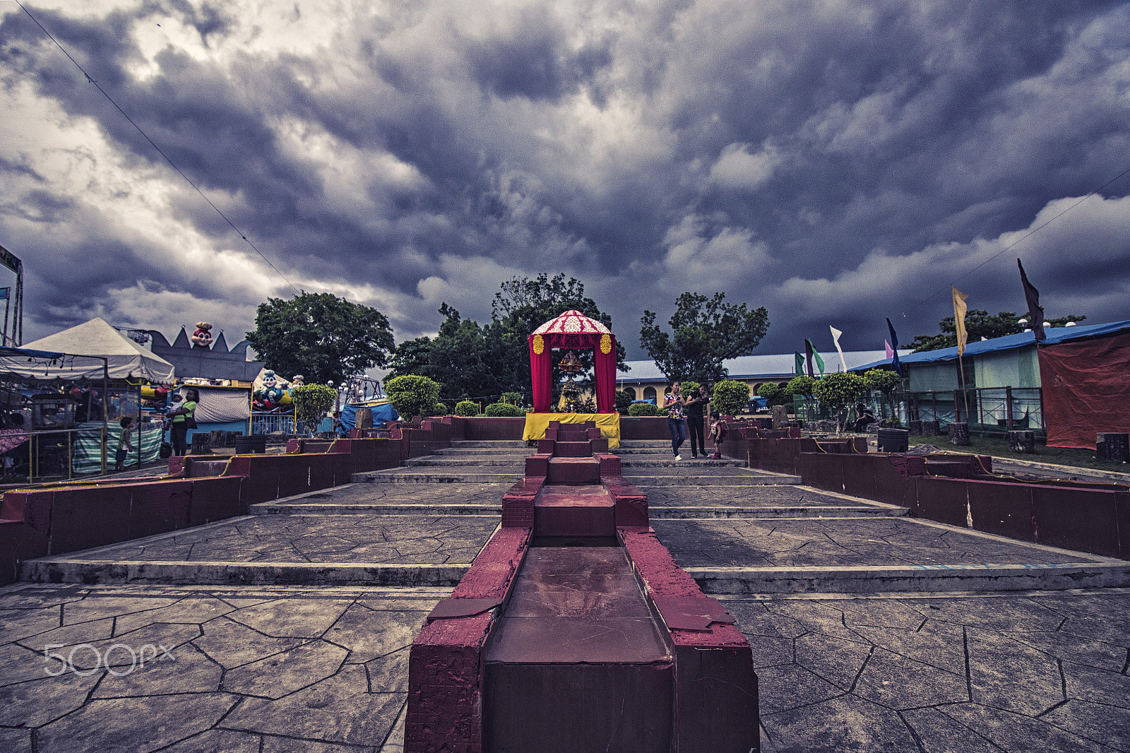 Canon EF-S 10-18mm F4.5–5.6 IS STM sample photo. Festival photography