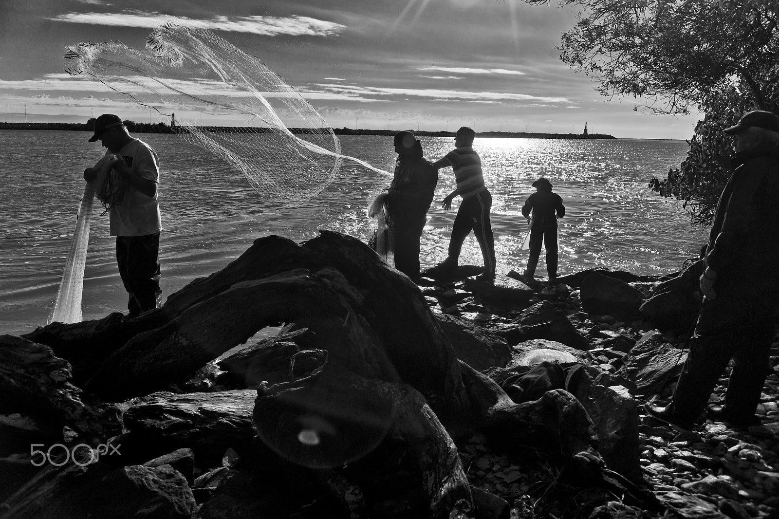 Sigma ZOOM-alpha 35-135mm F3.5-4.5 sample photo. Fishing time... photography