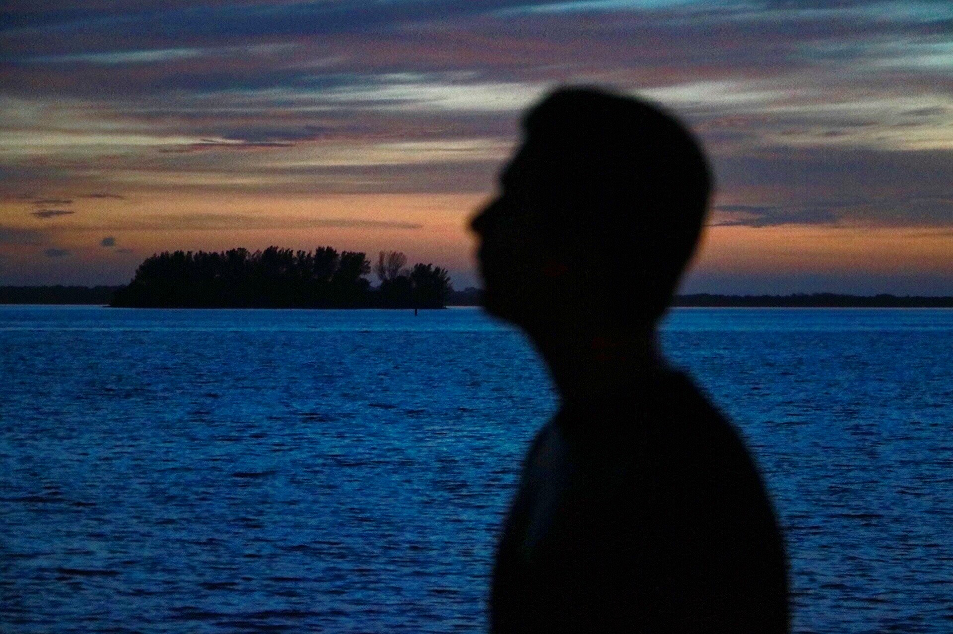 Canon EOS 760D (EOS Rebel T6s / EOS 8000D) sample photo. A shadow of a thought. photography