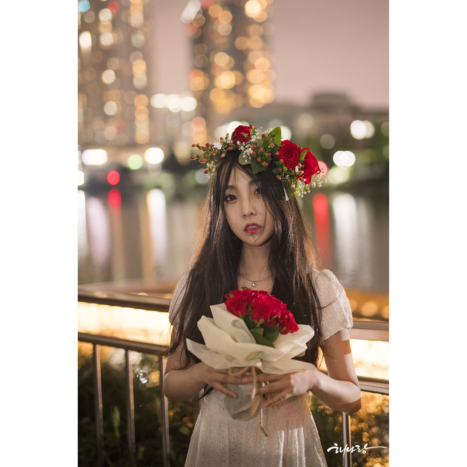 Nikon D5 + Sigma 50mm F1.4 DG HSM Art sample photo. Girl with bokeh and flowers photography