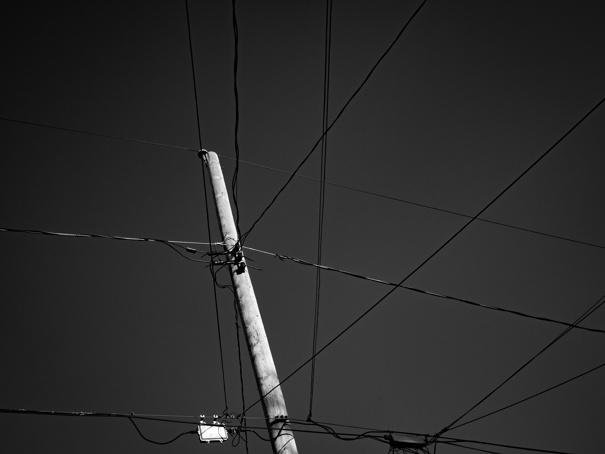 Panasonic Lumix DMC-GF7 sample photo. Interlinear photography