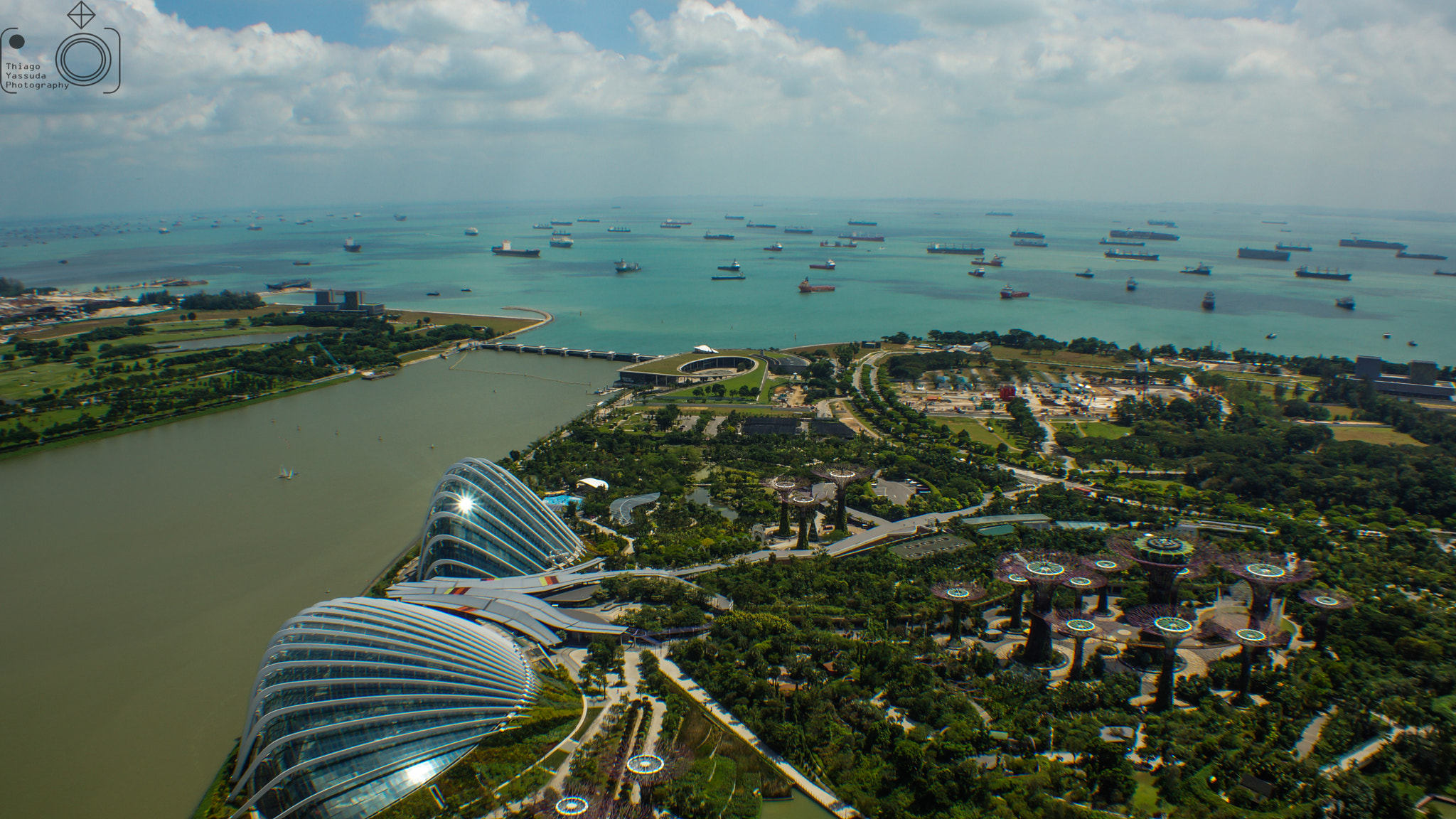 Sony SLT-A65 (SLT-A65V) + Sony 28mm F2.8 sample photo. View marina bay sands photography