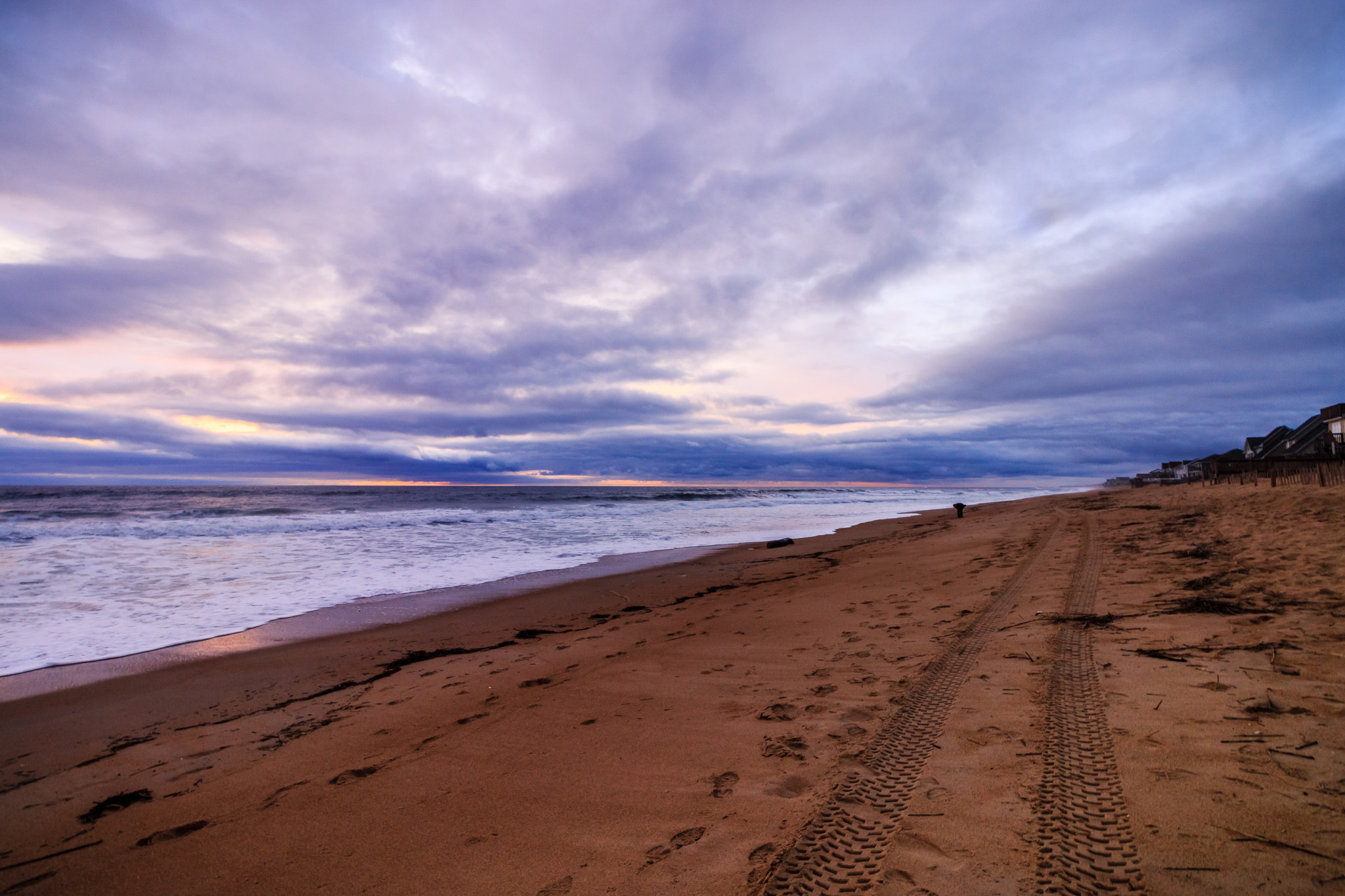 Canon EF-S 10-18mm F4.5–5.6 IS STM sample photo. Tracks at a stormy sunrise photography