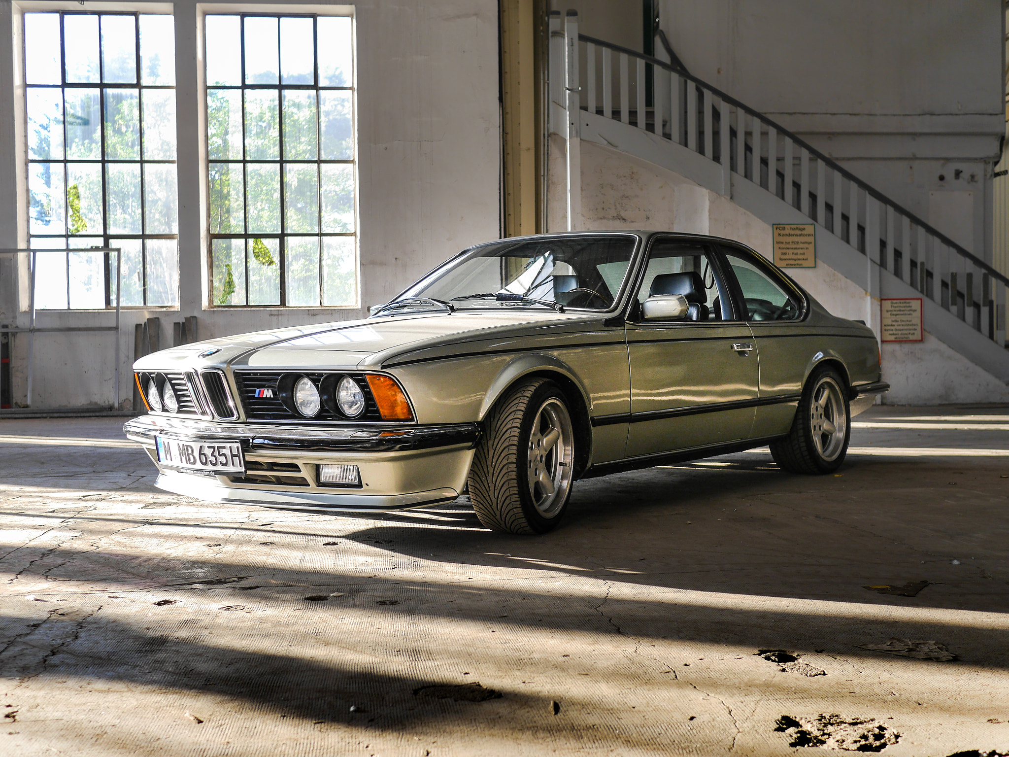 Panasonic Lumix DMC-GH3 + Panasonic Lumix G 20mm F1.7 ASPH sample photo. Bmw 635 csi photography