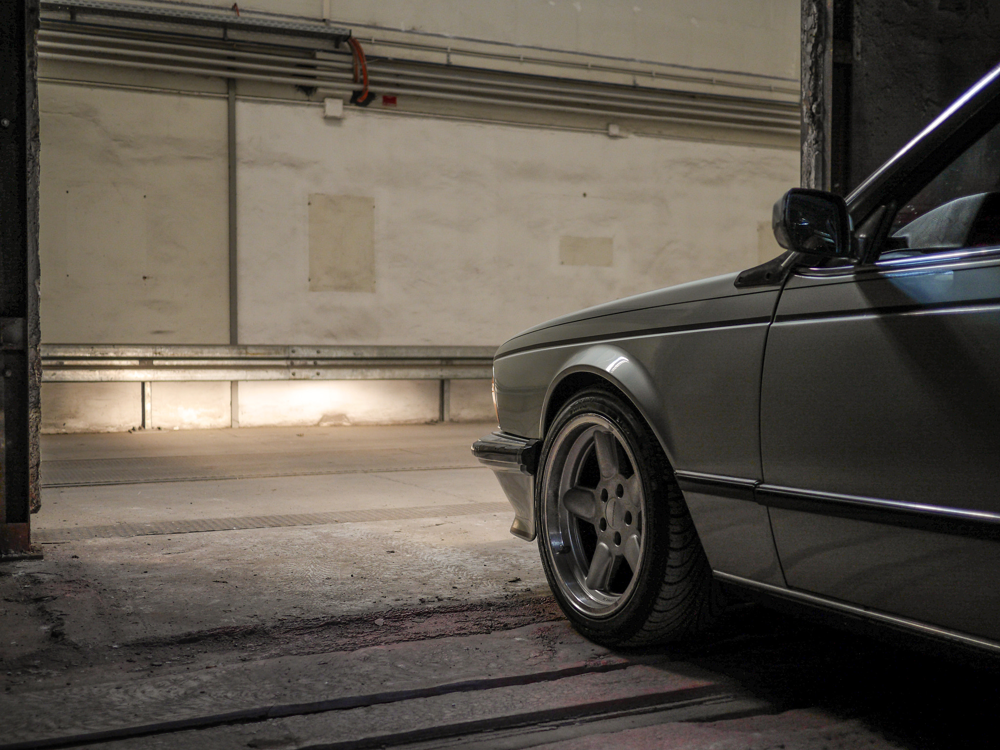 Panasonic Lumix DMC-GH3 + Panasonic Lumix G 20mm F1.7 ASPH sample photo. Bmw 635 csi photography