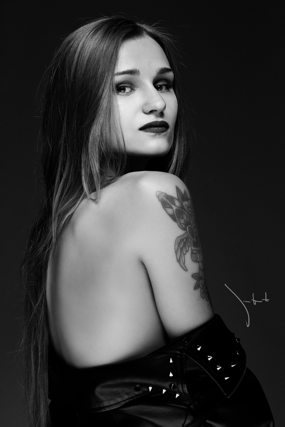 Nikon D810 + Zeiss Milvus 85mm f/1.4 sample photo. Tash photography