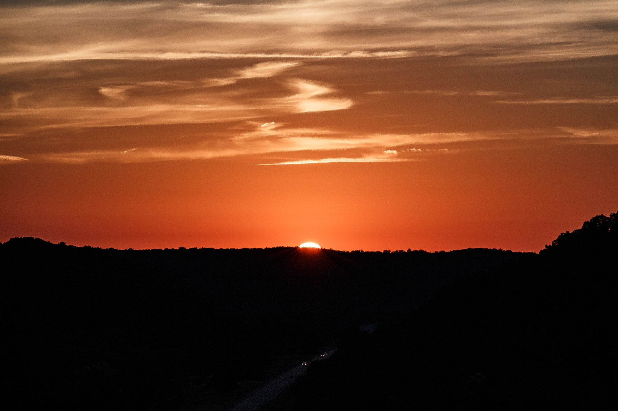 Sigma 70-300mm F4-5.6 APO DG Macro sample photo. Best show on earth photography