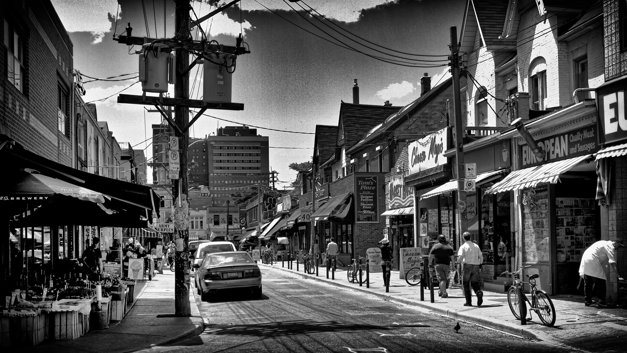 Olympus PEN E-P1 sample photo. The little market photography