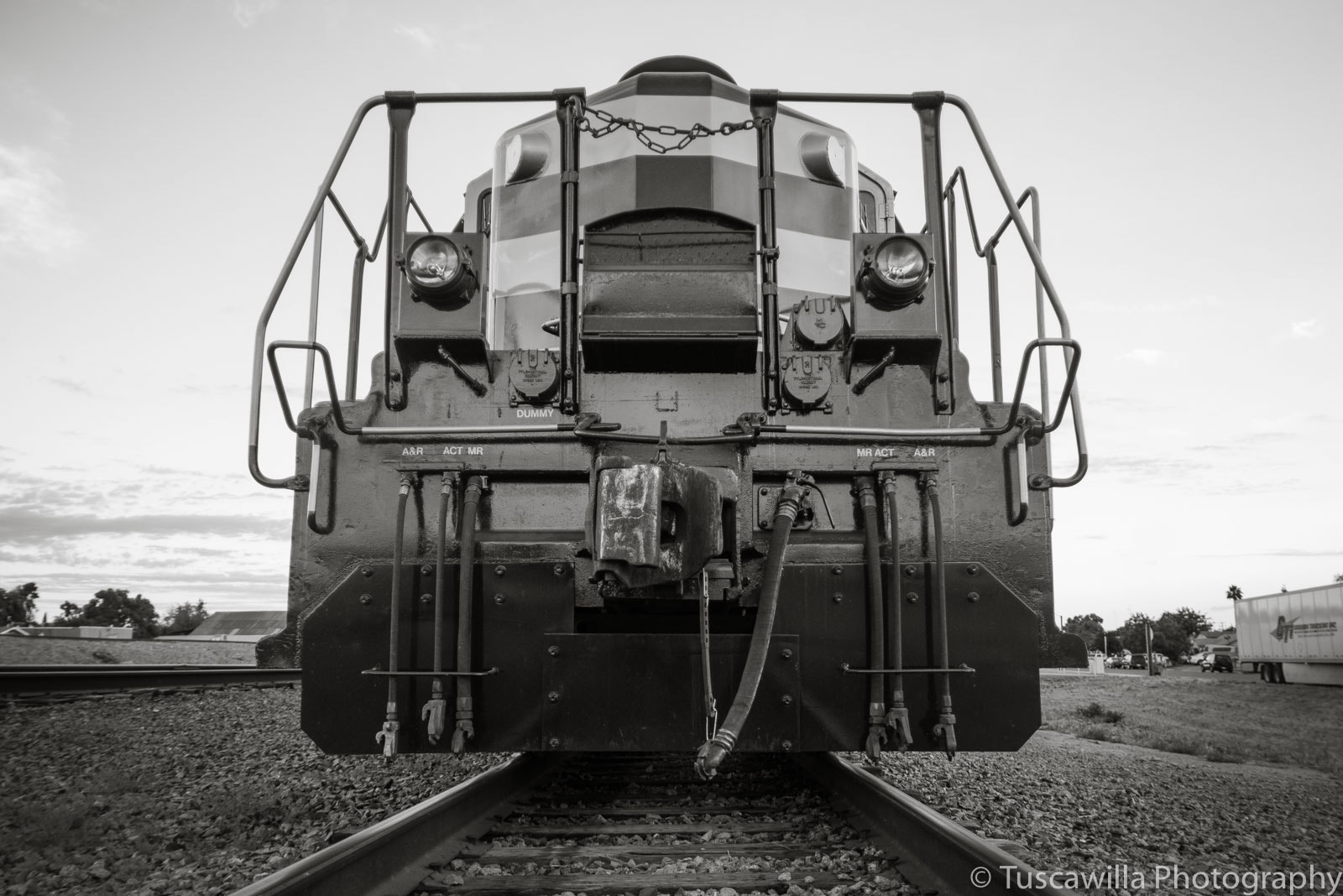 Nikon D600 + Nikon AF Nikkor 20mm F2.8D sample photo. Train to the grand canyon photography