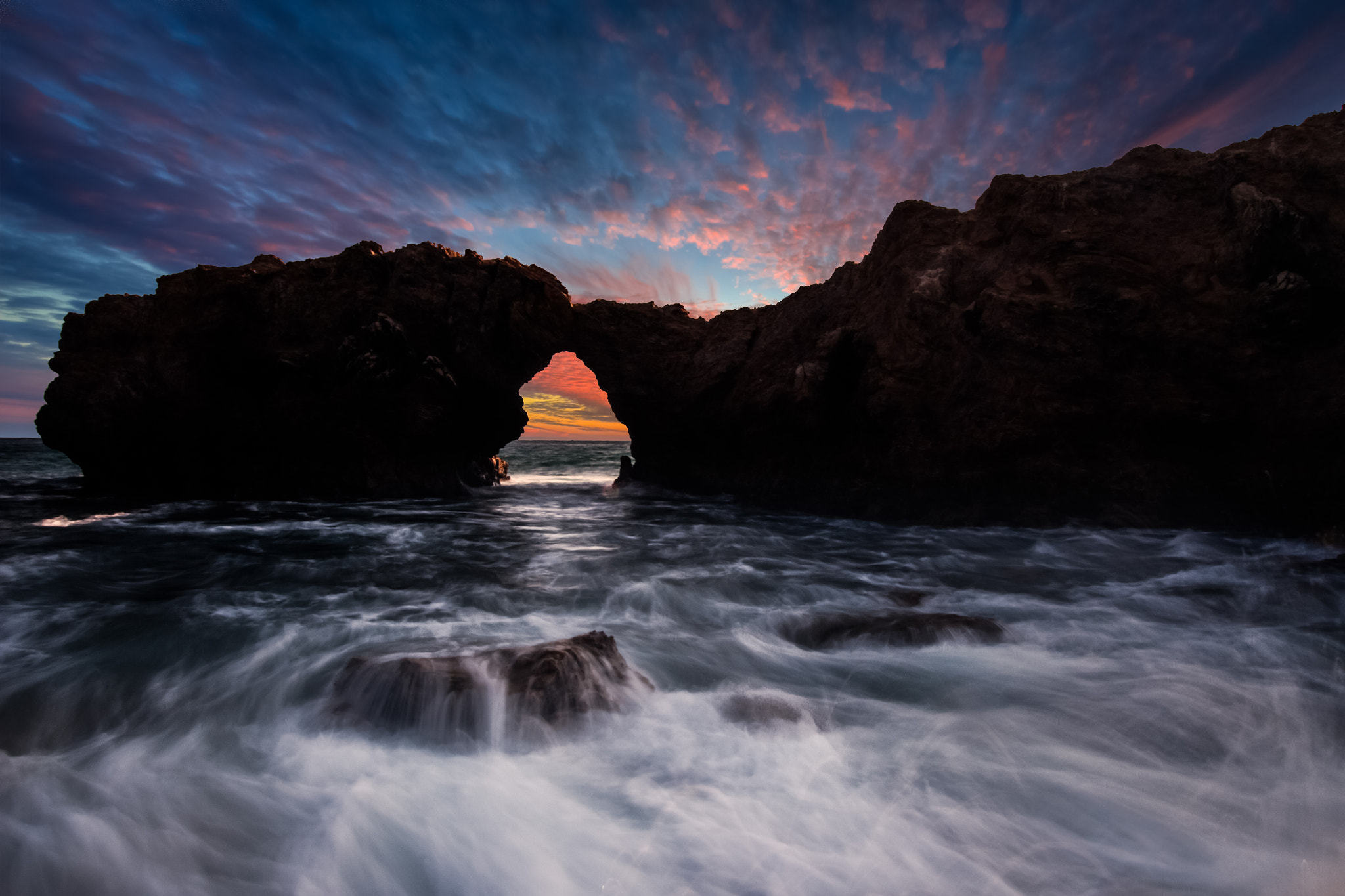 Canon EF-S 10-18mm F4.5–5.6 IS STM sample photo. Arch rock photography