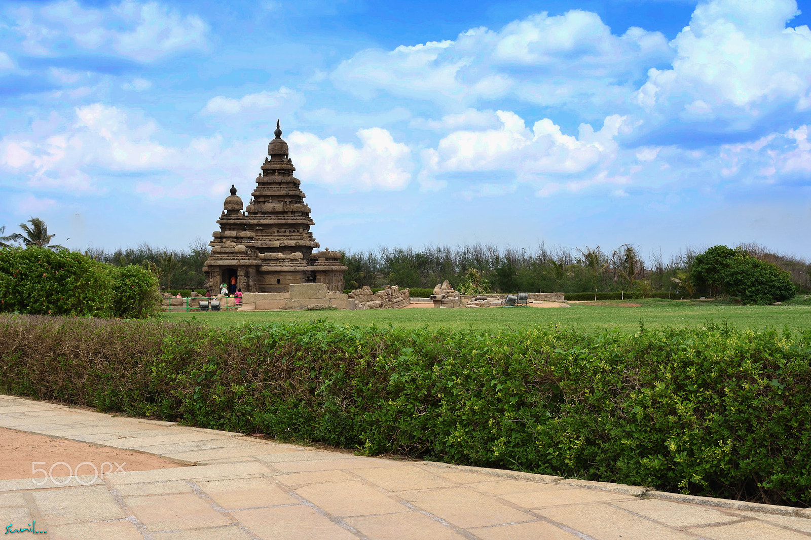 Nikon AF-S Nikkor 70-200mm F4G ED VR sample photo. Shore temple mahabalipuram photography