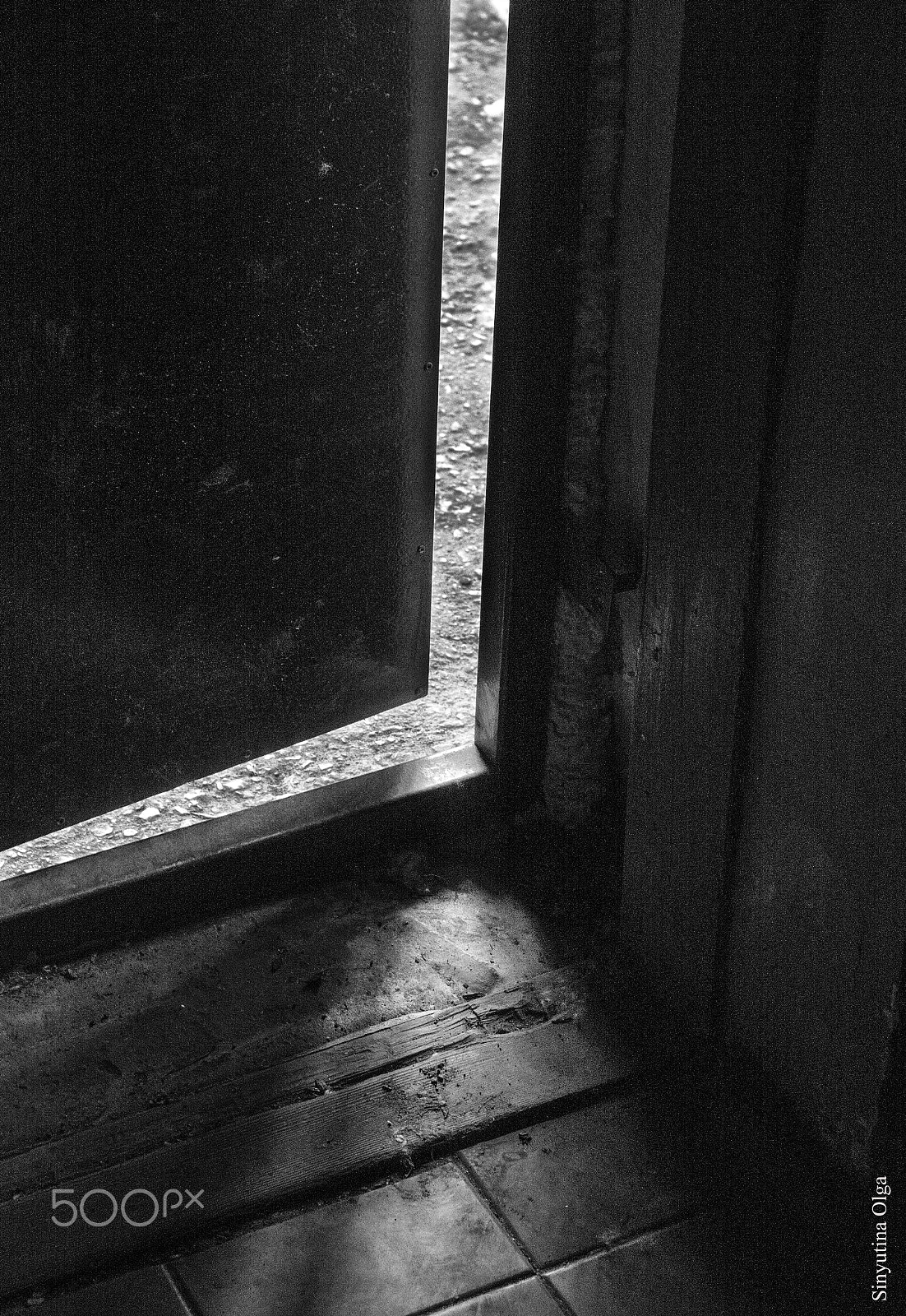 Pentax K-5 IIs + A Series Lens sample photo. Door photography