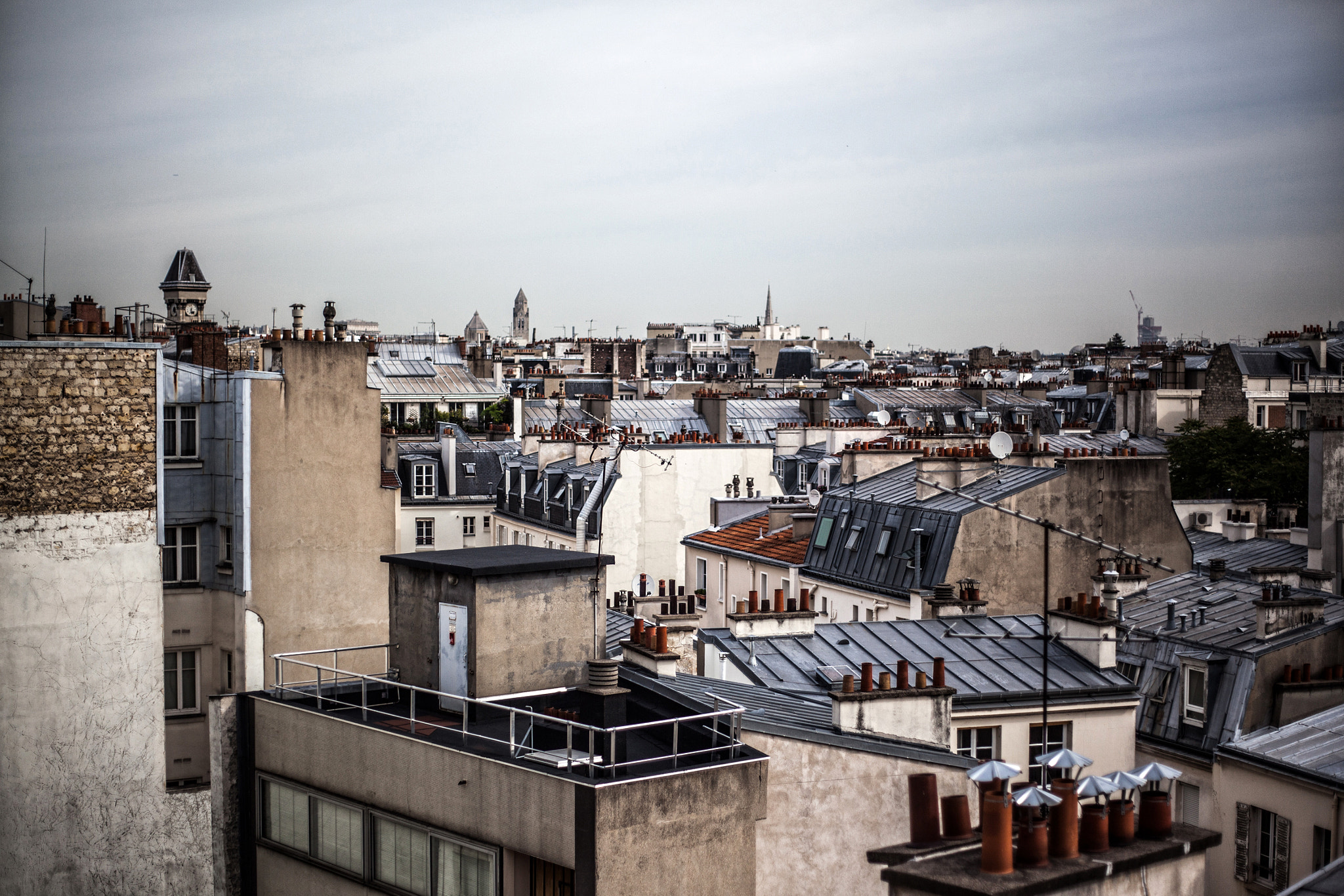 Canon EF 50mm f/1.8 sample photo. Streetview paris photography