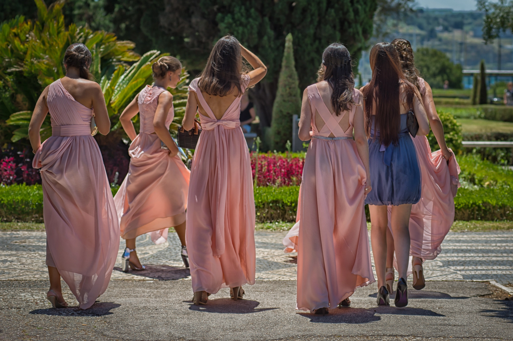 Nikon AF-Nikkor 80-200mm F2.8D ED sample photo. Pink in lissabon photography