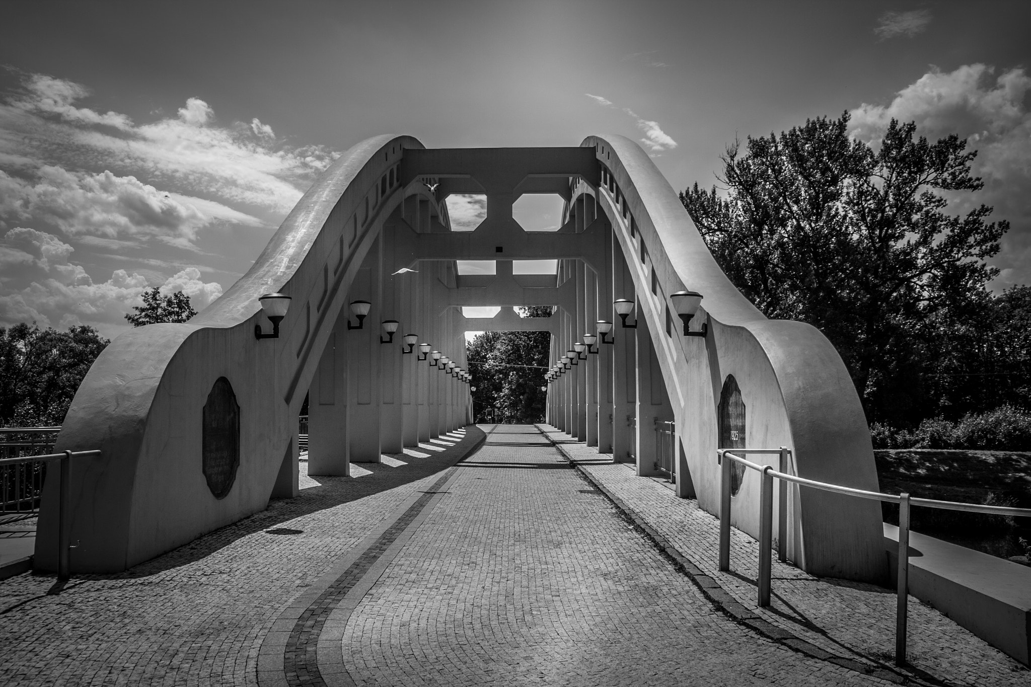 Sigma 17-70mm F2.8-4 DC Macro OS HSM sample photo. Bridge sokolovských heroes photography