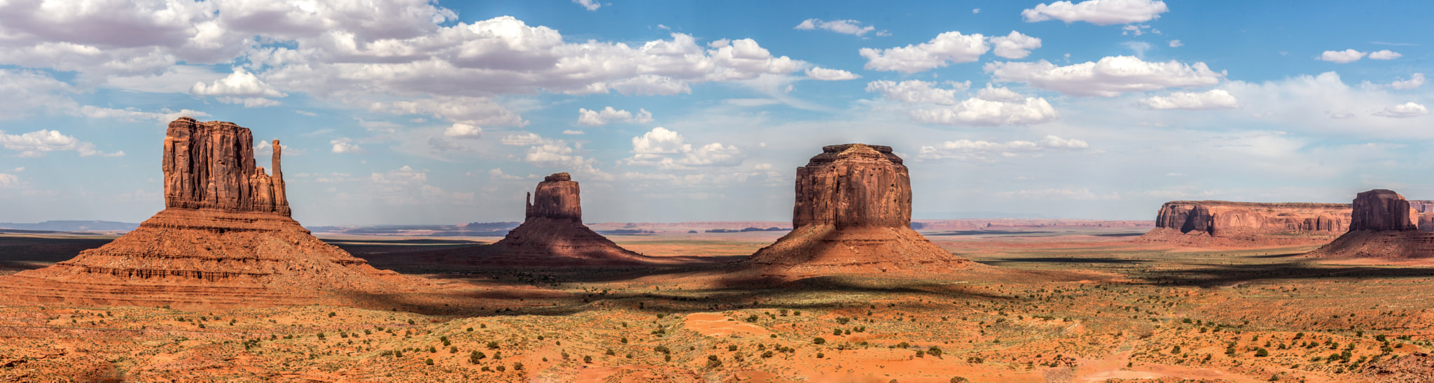 Canon EOS M + Sigma 35mm F1.4 DG HSM Art sample photo. Monument valley pano photography